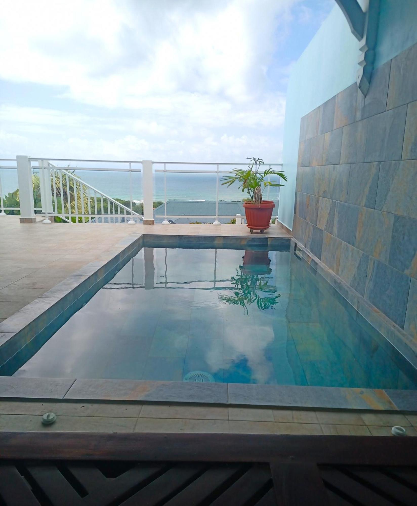 Aux Colibris Amoureux : Loft De Standing Avec Vue Mer Grand-Bourg  Екстер'єр фото