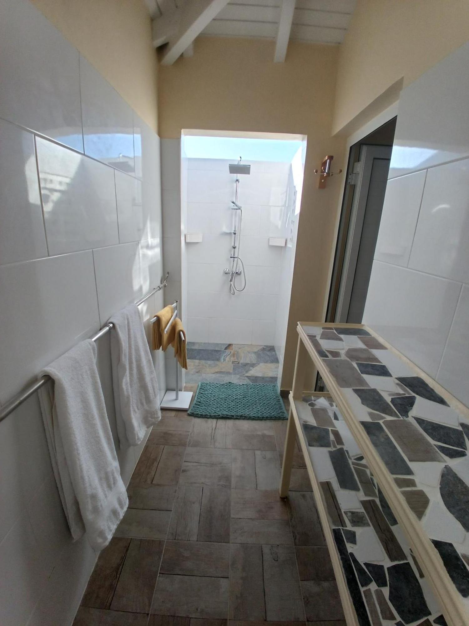 Aux Colibris Amoureux : Loft De Standing Avec Vue Mer Grand-Bourg  Екстер'єр фото